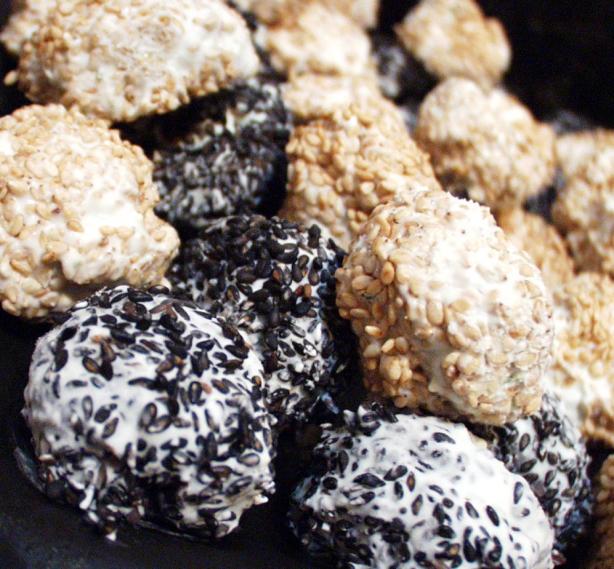 Blue Cheese Vodka Balls (Finger Food). Photo by FLKeysJen