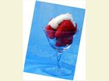 Strawberries With Chantilly Cream