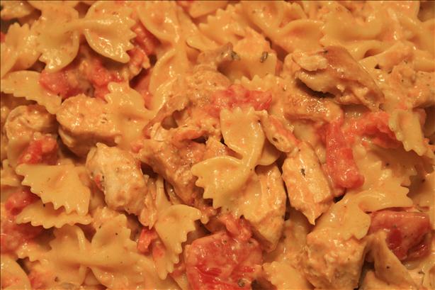 Creamy Cajun Chicken and Pasta for One. Photo by Petite Mommy