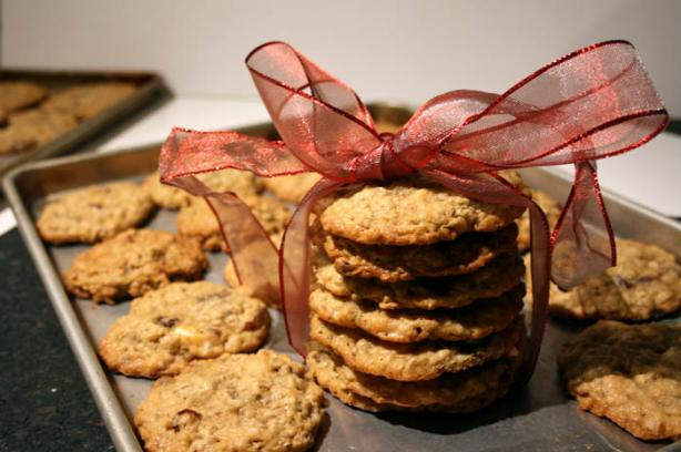 Oatmeal Cranberry Cookies. Photo by lilsweetie