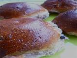 Whole Wheat Rolls With Currants and Toasted Walnuts