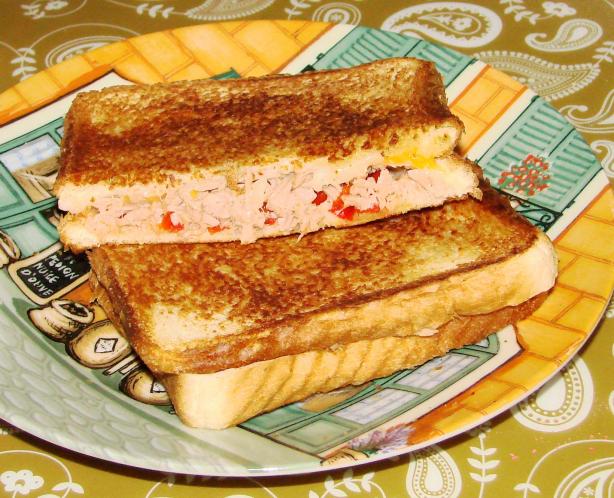 Yummy Grilled Tuna and Cheese Sandwiches. Photo by Boomette