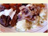 Mashed Potatoes With Roasted Garlic and Herbs
