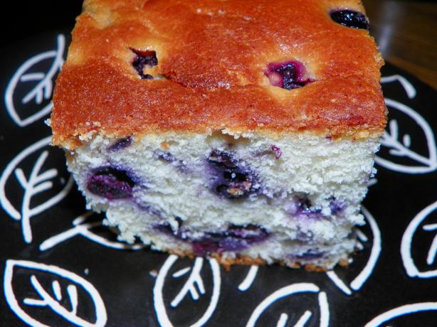 Blueberry Bundt Cake. Photo by Baby Kato