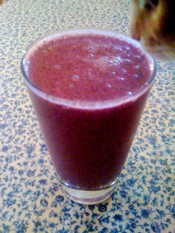 Blue Moon Smoothie. Photo by EmmyDuckie