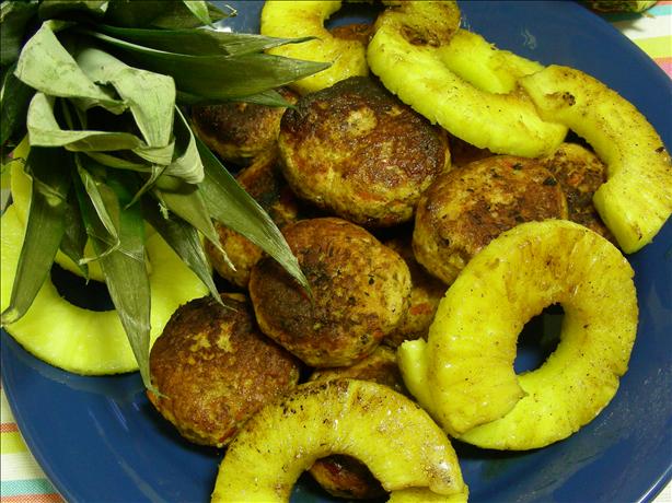 Hawaiian Turkey Burgers. Photo by kiwidutch