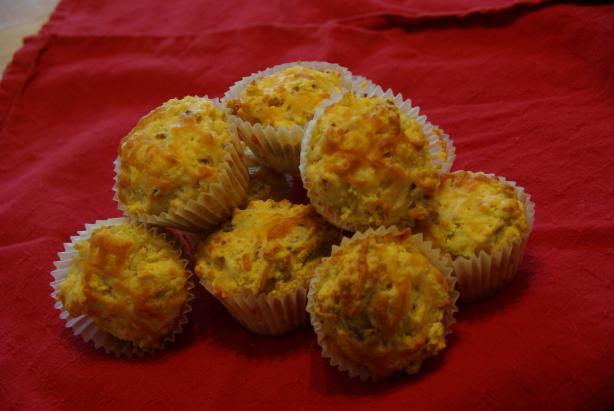 Cheesy Bacon Cheddar-Topped Muffins. Photo by Chef Regina V. Smith
