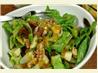 Mama Vi's Spinach Salad With Curry and Chutney Dressing. Recipe by Tiomarrano