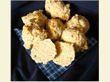 Sour Cream-Chive Drop Biscuits. Photo by ILuvRecipes