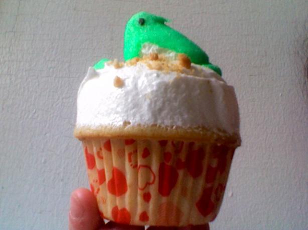 Classic White Cake. Photo by Vye367