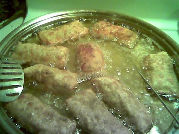 Pizza Egg Rolls. Photo by Debber