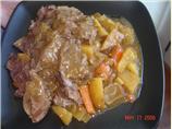 Slow Cooked Beef Roast and Vegetables With Horseradish Gravy