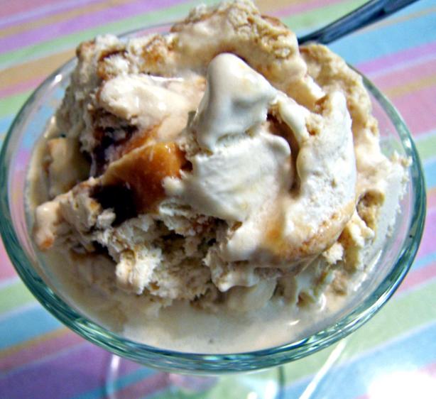 Amaretto over Ice Cream. Photo by Rita~