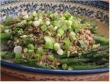 Fresh Asparagus With Lemon-Herb Sauce
