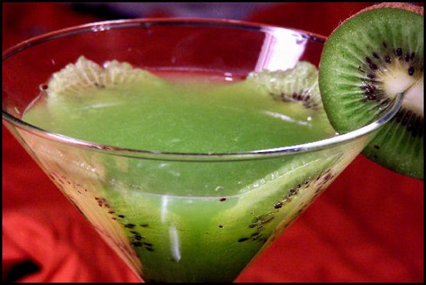 Kiwi Martini. Photo by NcMysteryShopper