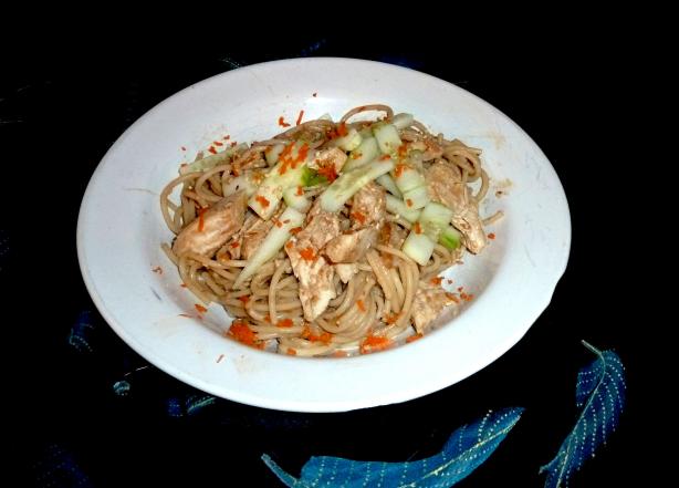 Cold Sesame Noodles With Shredded Chicken. Photo by momaphet