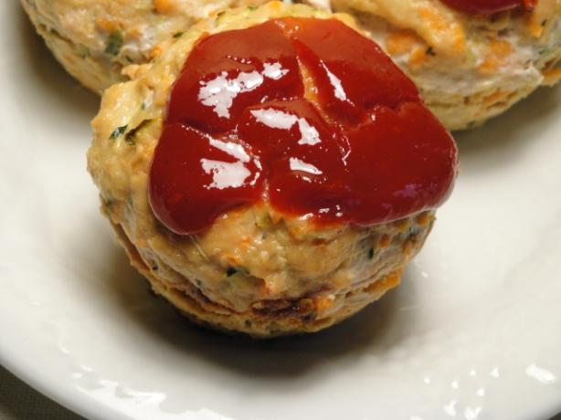 Low Fat Mini Meatloaves. Photo by Debbwl
