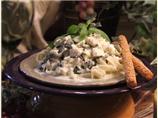 Tagliatelle With Garlic, Gorgonzola and Basil