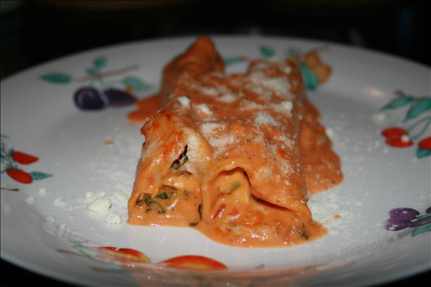 Romano's Macaroni Grill Chicken Cannelloni. Photo by Petite Mommy