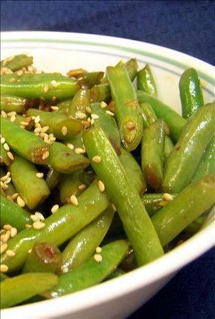 Wok or Skillet Asian-Style Fresh Green Beans. Photo by PaulaG