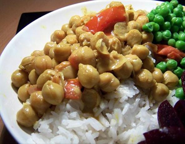 Garbanzos in Coconut Milk. Photo by Moor Driver