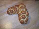 Garlic Herb Challah. Photo by Glori-B