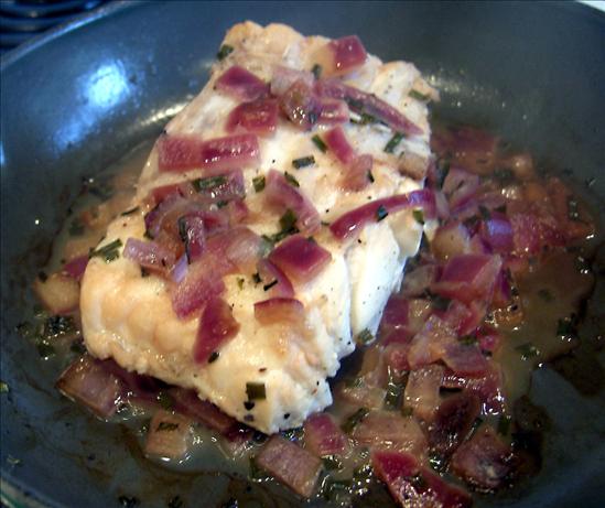 Cod With Onions and Chives (Kabeljau Mit Schnittlauch Zwiebeln). Photo by Derf