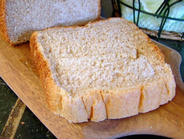 Soft Golden Crust Beer Yeast Bread (Abm). Photo by Marg (CaymanDesigns)
