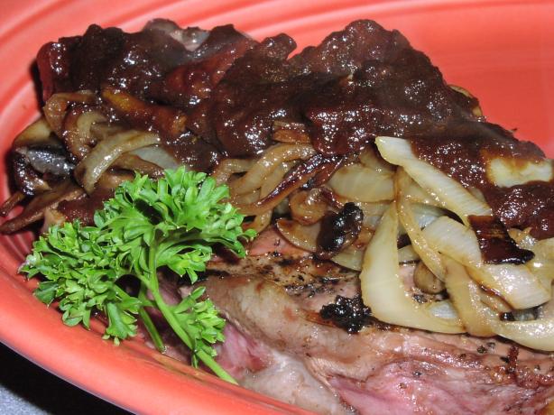 Peppered Beef With Caramelised Onions. Photo by TeresaS