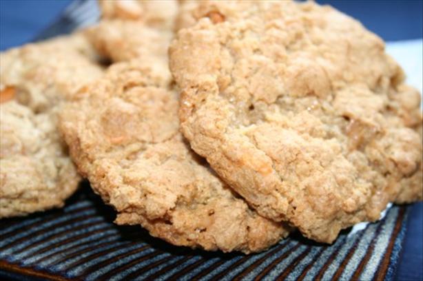 Oatmeal Butterscotch Toffee-Crisp Cookies. Photo by ~Nimz~