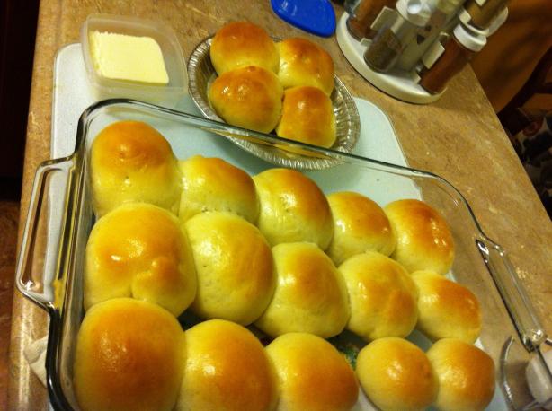 Mom's Air Buns (Rolls). Photo by oldgirlnewtricks