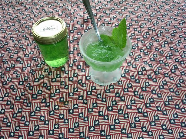 Mint Jelly. Photo by Chabear01