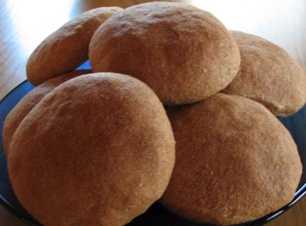 Mom's 100% Whole Wheat Air Buns (Rolls)  for Abm. Photo by Deely