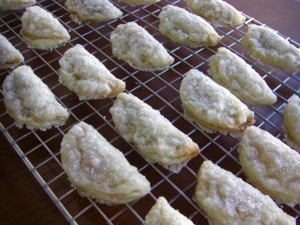 Empanadas De Pina (Pineapple). Photo by puppitypup