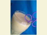 Pineapple Banana Shakes