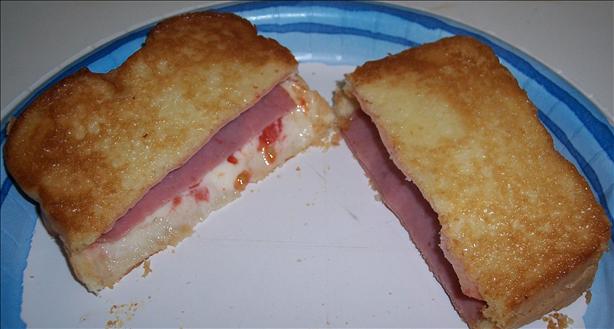 Ham & Swiss Oven Toasted Deli Sandwich. Photo by looneytunesfan