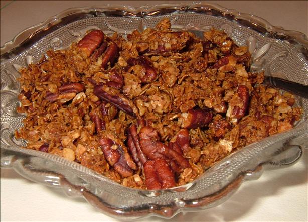 Maple-Pecan Granola. Photo by PanNan