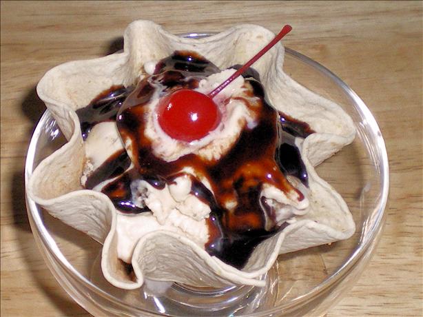 Tex-Mex Ice Cream Sundaes. Photo by Julie B's Hive