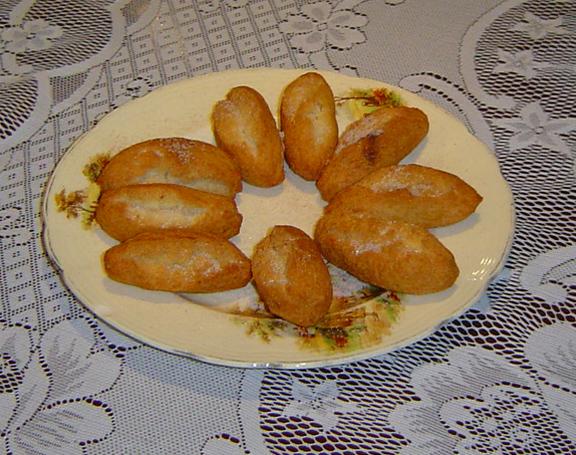 Shenkli (Swiss Doughnuts). Photo by A Good Thing