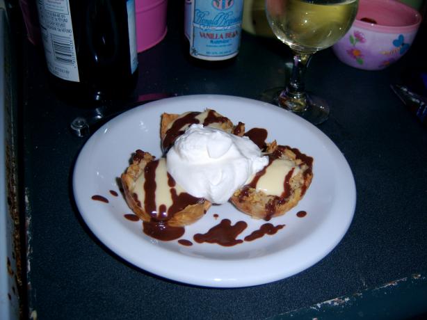 Chocolate-Nut Phyllo Cups. Photo by EmmyDuckie