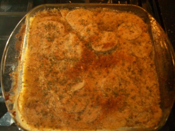 Scalloped Potatoes Jarlsberg. Photo by Diane Ludy