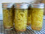 Sweet Pickled Banana Peppers