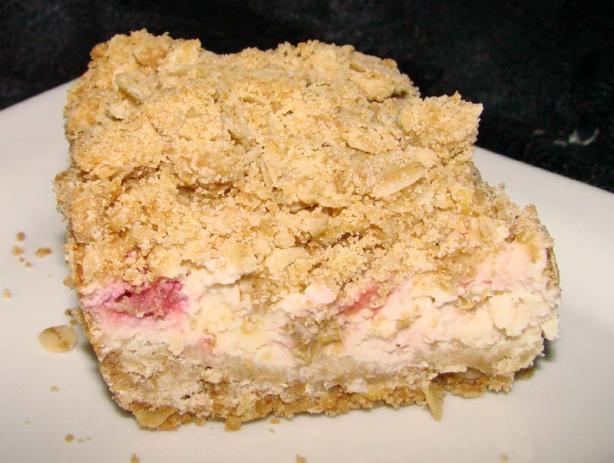 Rhubarb Cheesecake Bars. Photo by Boomette