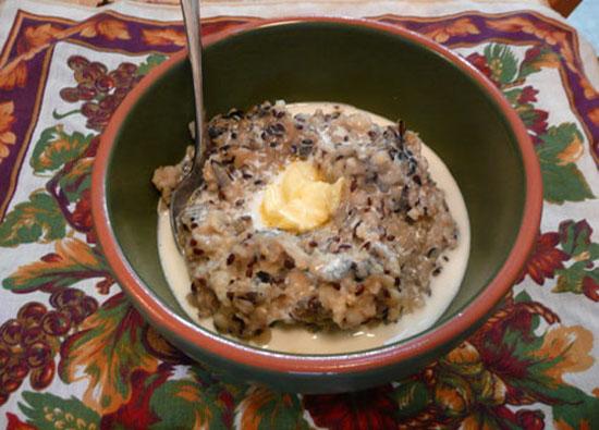 Your Own Blend Overnight Porridge. Photo by Mikekey