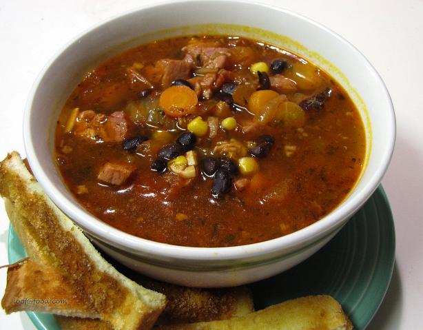 Cosy Ham-And-Bean Soup. Photo by loof
