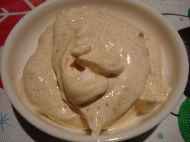 Taco Sour Cream Dip. Photo by Starrynews