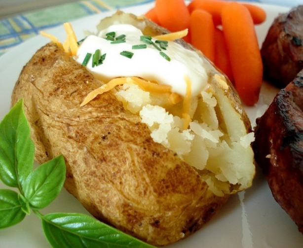 Grilled "baked" Potatoes. Photo by Marg (CaymanDesigns)