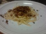Pasta With Garlic Oil and Toasted Bread Crumbs