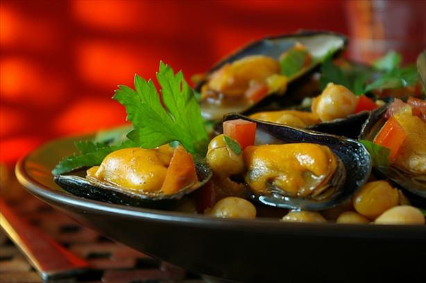 Moroccan Style Mussels. Photo by Thorsten
