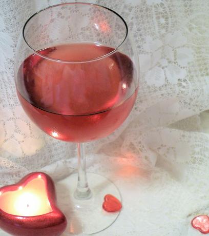 Valentine Drink. Photo by Mama's Kitchen (Hope)